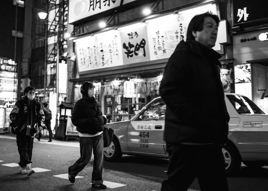 夜の福岡・博多の都市景観